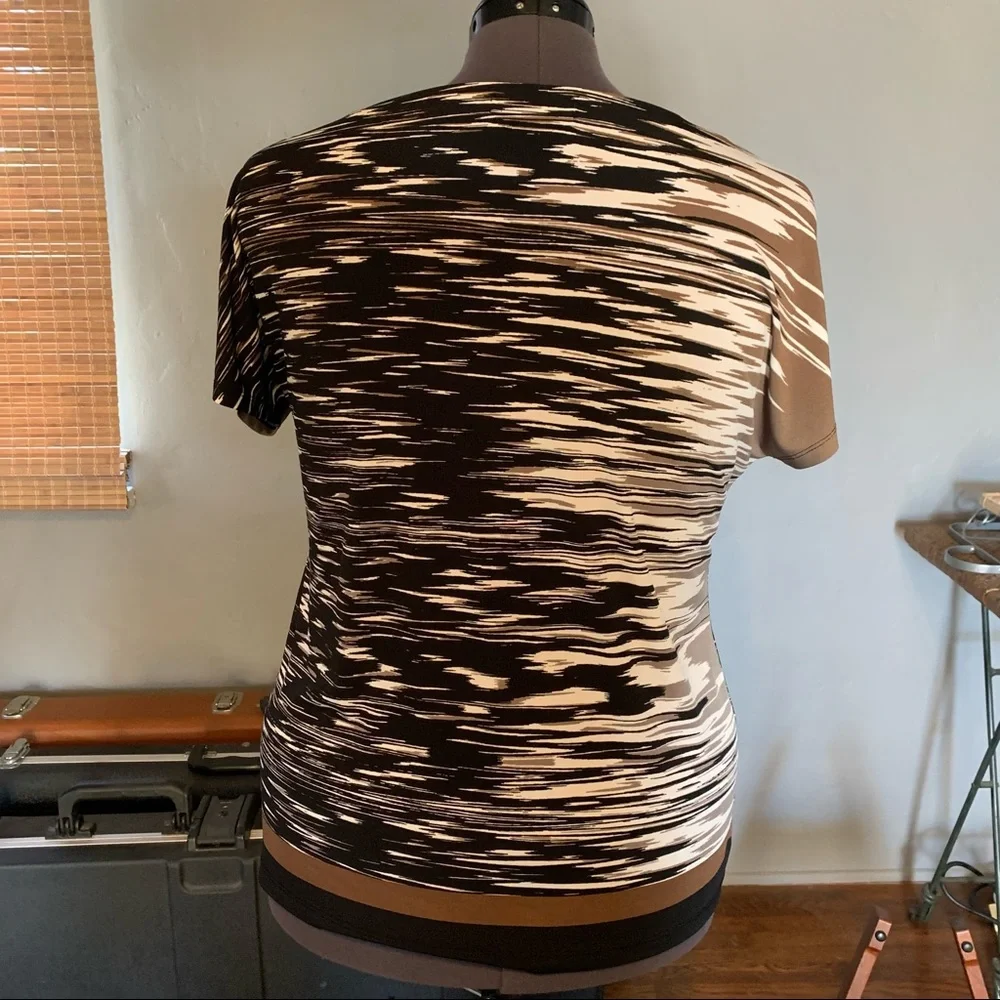 Liz Claiborne Striped Short Sleeve Blouse in Shades of Brown Size Petite XL